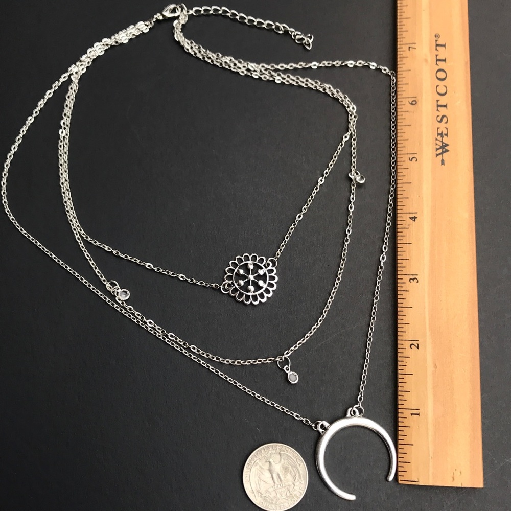 3 for $25⚡️layered horn crescent moon necklace - Picture 6 of 8